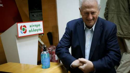 Θετικός στον κορονοϊό ο Κώστας Σκανδαλίδης και η σύζυγός του