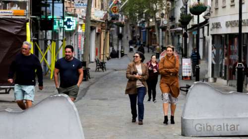 Κορονοϊός: Στην Ευρώπη η πρώτη "Covid Free" χώρα - Τέλος οι μάσκες, ανοίγουν μπαρ και εστιατόρια