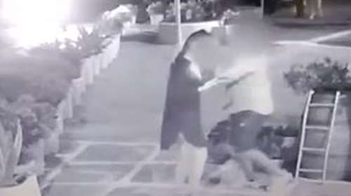 Μύκονος: Γάλλος &quot;τουρίστας&quot; παριστάνει τον μεθυσμένο και κλέβει πανάκριβο ρολόι [Βίντεο]