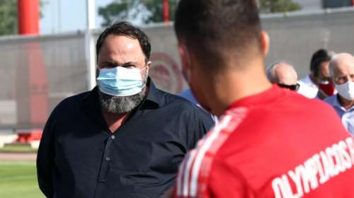 Στον Ρέντη ο Μαρινάκης πριν το ντέρμπι με τον Παναθηναϊκό: &quot;Δείξτε πάθος και αποφασιστικότητα&quot;