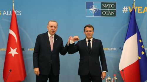 ΝΑΤΟ: 45λεπτη συνάντηση Μακρόν με Ερντογάν - Πρόθυμοι να συνεργαστούν για Συρία και Λιβύη