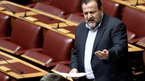 Κορονοϊός: Αντιδράσεις σε ΚΙΝΑΛ για τον περιορισμό των ημερών κοινοβουλευτικού ελέγχου