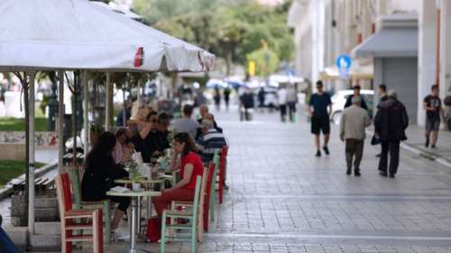 Εστίαση - Χαμός στη Θεσσαλονίκη: Εκλεισαν τραπέζι έως και τα τέλη Αυγούστου - Κρατήσεις έως  80% για αύριο