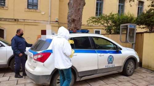 Υπόθεση ψευτογιατρών: Έσπευδαν απ&#39; όλη την Κρήτη για τις εναλλακτικές &quot;θαυματουργές&quot; θεραπείες