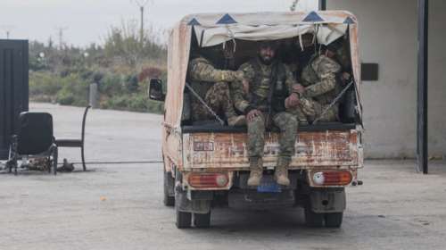 Συρία: Αναχωρεί από τη Δαμασκό ο Ελληνας πρέσβης μαζί με τους υπαλλήλους: &quot;Δεν έχουν σταματήσει οι πυροβολισμοί&quot;