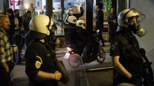 Κυψέλη: Δίωξη για τέσσερα πλημμελήματα σε βάρος των πέντε συλληφθέντων στα επεισόδια