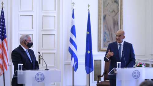 Δένδιας - Μενέντεζ: Στο καλύτερο επίπεδο οι σχέσεις Ελλάδας και ΗΠΑ - Η Τουρκία η μόνη χώρα που έχει εκδώσει casus belli