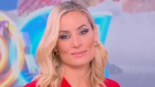 Ελεονώρα Μελέτη: &quot;Κανένας άνθρωπος δεν έχει δικαίωμα να πει σε έναν άλλον ότι είναι κάρβουνο&quot;