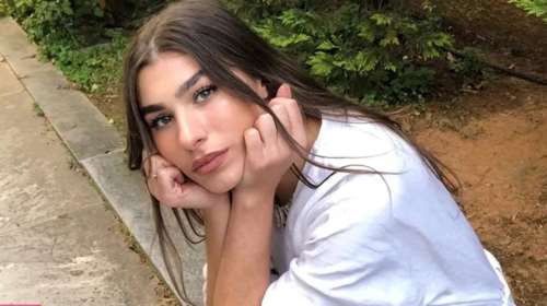 Χρύσα Μιχαλοπούλου: Οι νέες φωτογραφίες της εγκυμονούσας από τις καλοκαιρινές της διακοπές