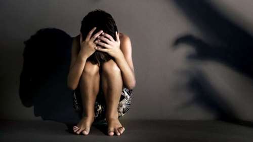 Βιασμός 8χρονης στη Ρόδο: Τι κατέθεσε η μητέρα του κοριτσιού για τη φρίκη που έζησε το παιδί