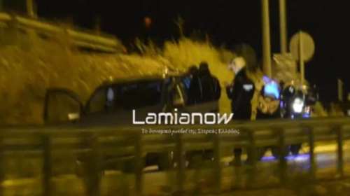 Κινηματογραφική καταδίωξη στην Εθνική οδό: Οδηγούσε με το παιδί αγκαλιά και έσπαγε τις μπάρες των διοδίων