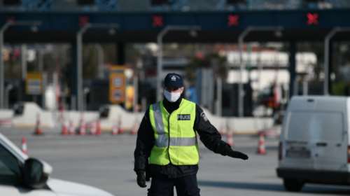 Επεισοδιακή καταδίωξη: Έσπασε τις μπάρες διοδίων Ασπροβάλτας – 7 τραυματίες