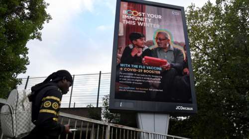 &quot;Εμβολιαστείτε ή απολύεστε&quot;: H Βρετανία ανακοίνωσε υποχρεωτικό εμβολιασμό για τους εργαζόμενους στο NHS