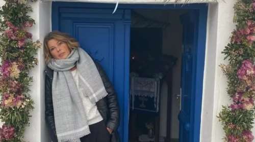 Σοφία Αλιμπέρτη: Στο εκκλησάκι του Αγίου Νικολάου στην Πάρο