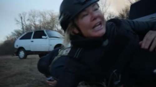 Ουκρανία: Η ανατριχιαστική στιγμή που συνεργείο του Sky News δέχεται πυρά από πυροβολικό [Βίντεο]