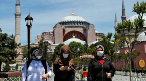 Reuters: Πιθανότατα αύριο η απόφαση του τουρκικού ΣτΕ για το αν θα μετατραπεί η Αγιά Σοφιά σε τζαμί