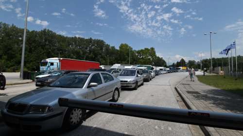 Μόνο με αρνητικό τεστ κορονοϊού η είσοδος από τα σύνορα: Περιορισμένη η κίνηση στον Προμαχώνα