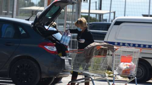 Δεν βάζουμε μυαλό: Εκατοντάδες παραβάσεις καταστημάτων παρά τις αυστηρές προειδοποιήσεις