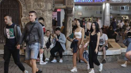 Κορονοϊός: Πρωτοπόρος ξανά η Αττική με 145 νέα κρούσματα - Οι περιοχές με αυξημένο επιδημιολογικό φορτίο