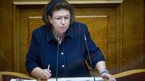 Η Μενδώνη απαντά στον Ανδρουλάκη για την τοιχογραφία των δελφινιών: Φαίνεται ότι δεν έχει επισκεφθεί πρόσφατα την Κνωσό