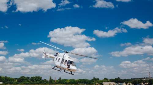 Πάσχα: &quot;Απόδραση&quot; με ελικόπτερο στα νησιά  για πλούσιους κορονο-εκδρομείς -  5000 ευρώ το &quot;εισιτήριο&quot; για Μύκονο