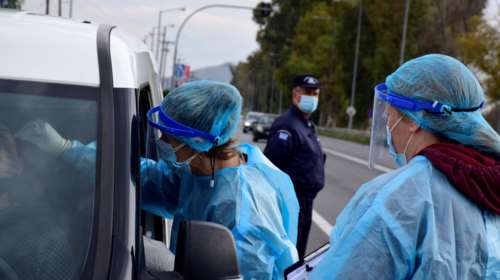 Κορονοϊός: Σοκ με 905 νέα κρούσματα στη Θεσσαλονίκη - 564 στην Αττική - Οι περιοχές που &quot;βράζουν&quot;