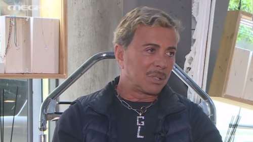 Λάκης Γαβαλάς: &quot;Απορώ πώς ο Άκης Πετρετζίκης έχει βγάλει τόσα λεφτά, δεν ξέρει να κόβει το σκόρδο&quot;