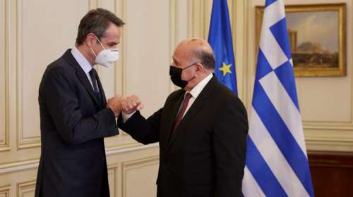 Συνάντηση Μητσοτάκη - Χουσείν στο Μαξίμου: Η συζήτηση για τις προκλήσεις στον τομέα της ασφάλειας