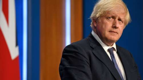 Μπόρις Τζόνσον: Μόνο πλήρως εμβολιασμένοι σε κλαμπ και άλλους χώρους με μεγάλα πλήθη από τέλη Σεπτέμβρη