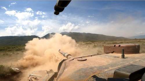 Αυτοί είναι οι κορυφαίοι Ελληνες αρματιστές: Εντυπωσιακές εικόνες από τον διαγωνισμό μεταξύ αρμάτων στο Λιτόχωρο