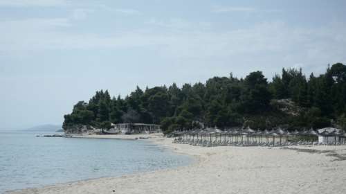 Κορονοϊός: Αρνητικά τα τεστ 4 παιδιών και μιας εργαζόμενης στην κατασκήνωση στη Χαλκιδική