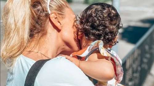 &quot;Τα μαλλιά σου είναι χάλια&quot;: Το απίστευτο σχόλιο στη Μαρία Ηλιάκη από την κόρη της