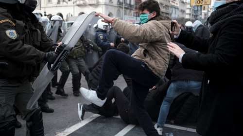 Θεσσαλονίκη: Τρεις συλλήψεις για τα επεισόδια στο φοιτητικό συλλαλητήριο