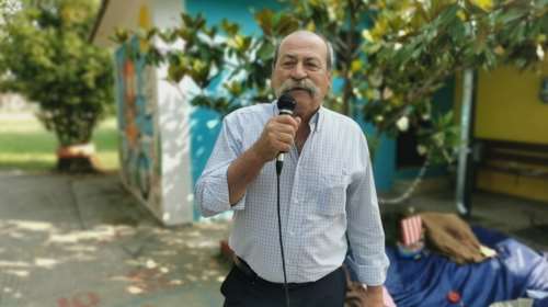 Τρίκαλα: Κτηνοτρόφος κέρδισε 9.000 ευρώ σε τηλεπαιχνίδι και τα δώρισε σε σχολείο - &quot;Υπάρχουν ωραίοι άνθρωποι γύρω μας&quot;