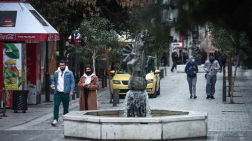 Μαγιορκίνης: Εξαιρετικά εύθραυστη η επιδημιολογική κατάσταση - Πότε περιμένουμε μείωση κρουσμάτων