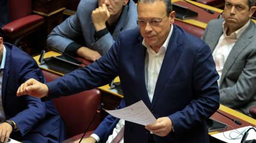Ο ΣΥΡΙΖΑ θα ψηφίσει τις αμυντικές δαπάνες