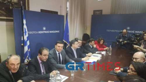 Θεσσαλονίκη: Ξεκίνησε η σύσκεψη στην Περιφέρεια για τον κορονοϊό