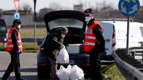 Κορονοϊός: Σε &quot;υψηλό κίνδυνο&quot; το Βένετο της Ιταλίας - Στο 1,63 ο δείκτης μετάδοσης του ιού