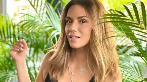 Βάσω Λασκαράκη: Φωτογραφίζεται για πρώτη φορά με τα φυσικά (και υπέροχα) μαλλιά της