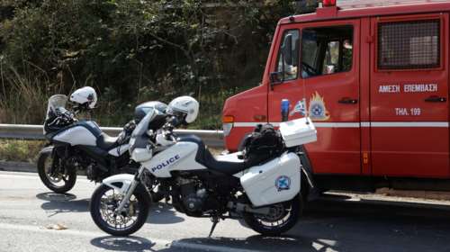 Χανιά: Τροχαίο τα ξημερώματα - Επιχείρηση απεγκλωβισμού δύο ατόμων από την Πυροσβεστική