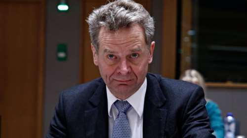 Τόμσεν: Κάθε μήνας lockdown κοστίζει το 3% του ετήσιου ΑΕΠ