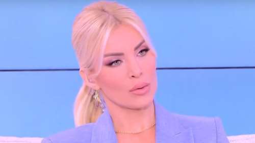 Κατερίνα Καινούργιου: &quot;Αν ο πελάτης είχε να διαλέξει ανάμεσα στην Ελένη Μενεγάκη και τη Φαίη Σκορδά, θα πήγαινε στην Ελένη&quot;