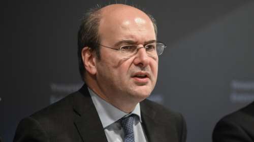 Χατζηδάκης: Δόγμα Ντράγκι για τις εκκρεμείς συντάξεις - &quot;Θα κάνουμε ό,τι χρειαστεί&quot; για να κλείσει το θέμα