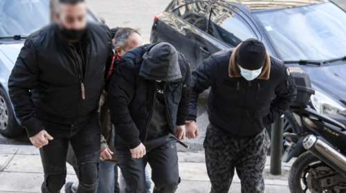 Βαριές ποινές για τους ληστές με τις μάσκες και τα καλάσνικοφ στη Θεσσαλονίκη