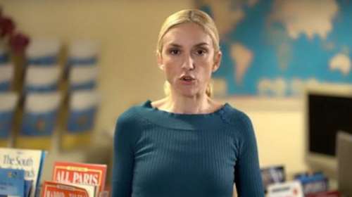 Άννα Ελεφάντη: Ποια είναι η ηθοποιός που &quot;έπαιξε&quot; στα 7 βίντεο του ΣΥΡΙΖΑ