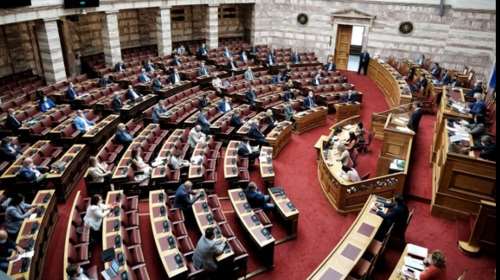 Αθλητικό νομοσχέδιο: Ορια θητειών και ηλικίας, δικαίωμα ψήφου μόνο στα σωματεία