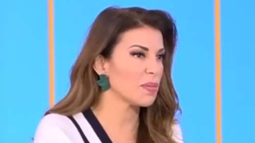 Αποκάλυψη της Ελένης Χατζίδου για γνωστό τραγουδιστή: &quot;Άπλωσε το χέρι του, με έπιασε χαμηλά, δεν έχω τη δύναμη να πω το όνομά του&quot;