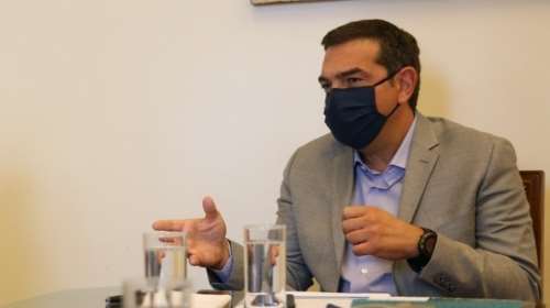 Τσίπρας για τηλεκπαίδευση: Η κυβέρνηση των &quot;αρίστων&quot; αυτογελοιοποιείται με την τηλεκπαίδευση