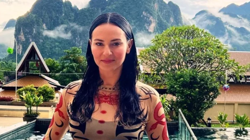 Πόδια μοντέλου: Το αστείο βίντεο της Ζενεβιέβ Μαζαρί και το εντυπωσιακό κορμί της