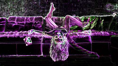 Ίχνη της Αντιγόνης: Το φεμινιστικό υβριδικό show που δεν πρέπει να χάσετε, για πρώτη φορά στην Ελλάδα